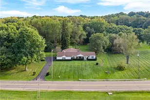 806 East Warner Road, Akron, OH 44319 - Photo 3