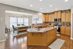 7326 Quails Nest Ln, North Ridgeville, OH 44039 - Photo 9
