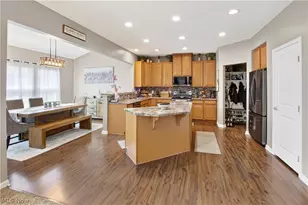 7326 Quails Nest Ln, North Ridgeville, OH 44039 - Photo 5