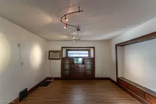 154 S Schenley Ave, Youngstown, OH 44509 - Photo 9