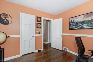 3718 Latimore Rd, Huber Heights, OH 44122 - Photo 27