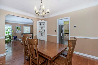3718 Latimore Road, Huber Heights, OH 44122 - Photo 9