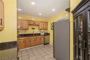 3718 Latimore Rd, Huber Heights, OH 44122 - Photo 15