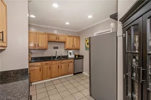 3718 Latimore Rd, Huber Heights, OH 44122 - Photo 13