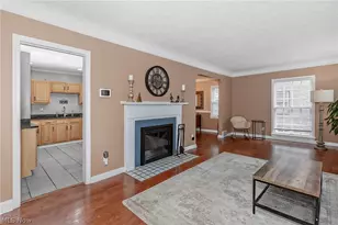 3718 Latimore Rd, Huber Heights, OH 44122 - Photo 5