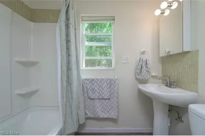 408 Newton Street, Tallmadge, OH 44278 - Photo 25