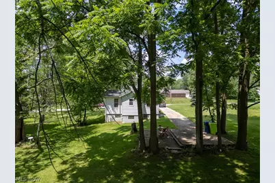 408 Newton Street, Tallmadge, OH 44278 - Photo 9