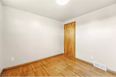 13471 Kauffman Avenue, Sterling, OH 44276 - Photo 17