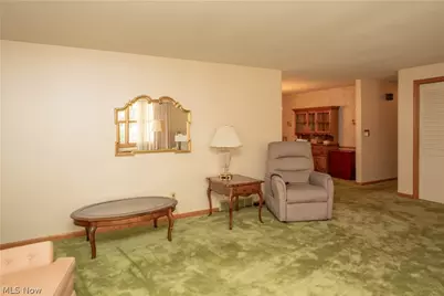 511 Bachtel Street SE, North Canton, OH 44720 - Photo 7