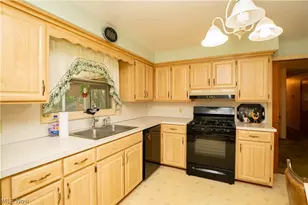 511 Bachtel St SE, North Canton, OH 44720 - Photo 13