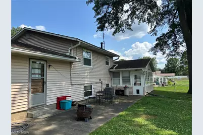 8597 Elmfield Street NW, Canal Fulton, OH 44614 - Photo 5