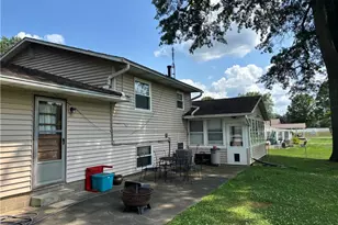 8597 Elmfield St NW, Canal Fulton, OH 44614 - Photo 5