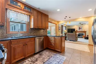 8640 Candleberry St NW, Massillon, OH 44646 - Photo 11