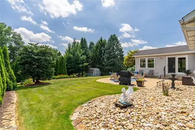 8640 Candleberry Street NW, Massillon, OH 44646 - Photo 39
