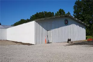 6019 New London Rd, Ashtabula, OH 44004 - Photo 29
