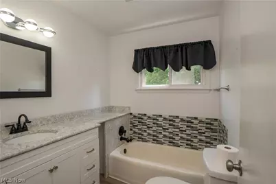 511 Taff Circle, Louisville, OH 44641 - Photo 17