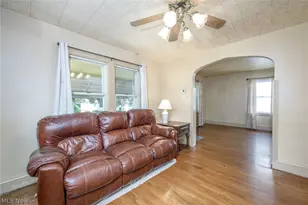 1407 Herberich Ave, Akron, OH 44301 - Photo 11