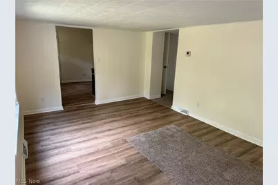 300 Henry Avenue, East Liverpool, OH 43920 - Photo 7