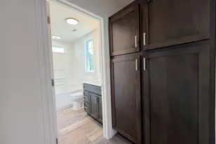 131 W 10th St, Uhrichsville, OH 44683 - Photo 17