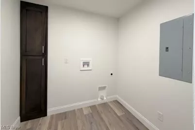 131 W 10th Street, Uhrichsville, OH 44683 - Photo 23