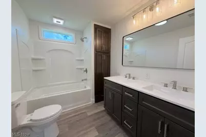 131 W 10th Street, Uhrichsville, OH 44683 - Photo 13