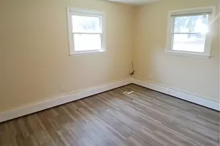 137 Shields Rd, Youngstown, OH 44512 - Photo 7