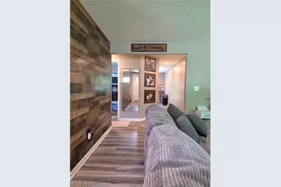 9856 Dupont Drive, Columbia Station, OH 44028 - Photo 15