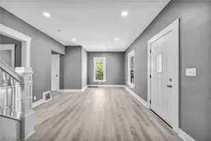1009 W 10th St, Lorain, OH 44052 - Photo 9