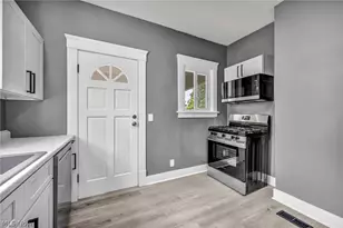 1009 W 10th St, Lorain, OH 44052 - Photo 11