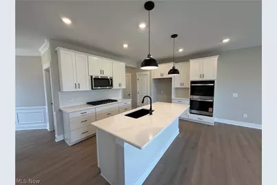 32736 Sandridge Run, Avon Lake, OH 44012 - Photo 3