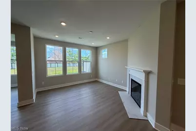 32736 Sandridge Run, Avon Lake, OH 44012 - Photo 5