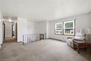 7533 Jaguar Dr, Boardman, OH 44512 - Photo 3