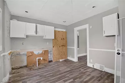 11817 Forest Avenue, Loveland, OH 44120 - Photo 9