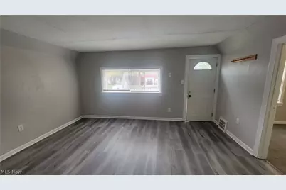 1292 Stratford Street, Barberton, OH 44203 - Photo 3