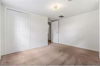 934 Meadowbrook Avenue, Alliance, OH 44601 - Photo 11