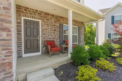 1220 Selena Grove, Uniontown, OH 44685 - Photo 3