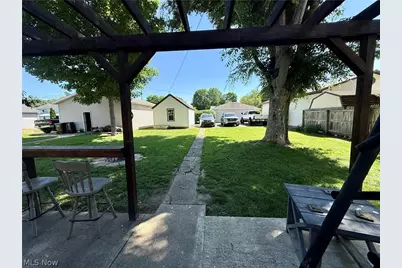105 E Union Avenue, West Lafayette, OH 43845 - Photo 23