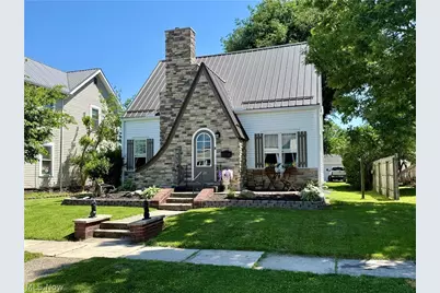 105 E Union Avenue, West Lafayette, OH 43845 - Photo 1