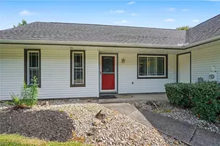 3854 Surfside Cir, Aurora, OH 44202 - Photo 3