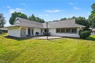 3854 Surfside Cir, Aurora, OH 44202 - Photo 7