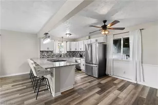 632 Alpha Ave, Akron, OH 44312 - Photo 9