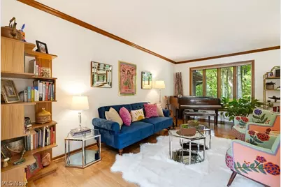 18230 Rolling Brook Drive, Chagrin Falls, OH 44023 - Photo 5