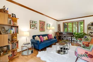 18230 Rolling Brook Dr, Chagrin Falls, OH 44023 - Photo 5