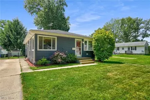 626 Alameda Ave, Cuyahoga Falls, OH 44221 - Photo 3