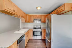 626 Alameda Ave, Cuyahoga Falls, OH 44221 - Photo 13