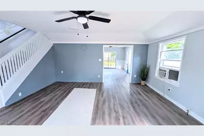 624 Buffalo Street, Conneaut, OH 44030 - Photo 9