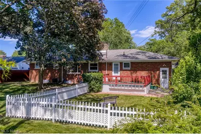 2588 17th Street, Cuyahoga Falls, OH 44223 - Photo 47
