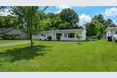 12378 Eaton Boulevard, Grafton, OH 44044 - Photo 3