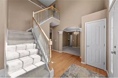 473 Wilmington Drive, Grandview Heights, OH 44147 - Photo 5