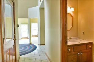 7581 Brookstone Pl, Poland, OH 44514 - Photo 19